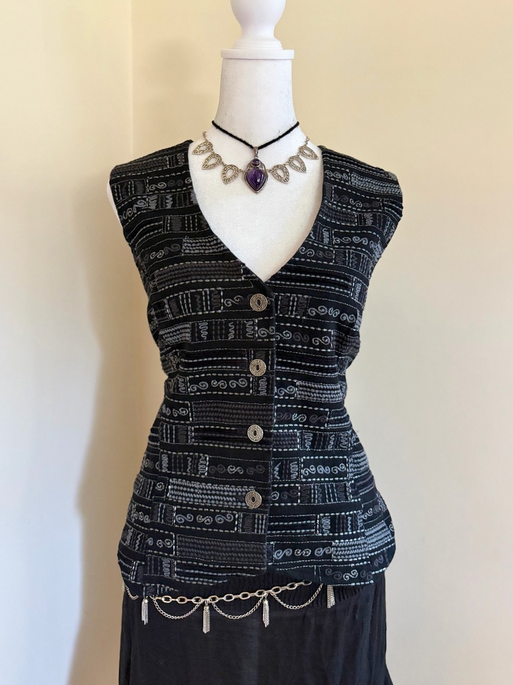 Vintage Y2K whimsygoth embroidered spiral button vest silver gray black boho M